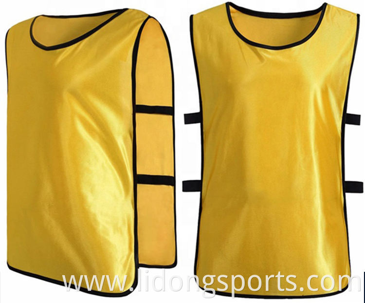 Customize Logo Printing Cheap High Quality Mesh Soccer Football Training Vest Bibs Wholesale